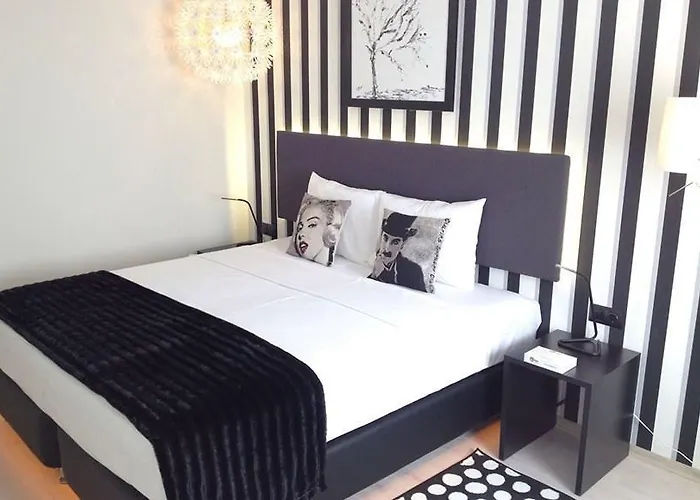 Tempo Airport Hotel 3*