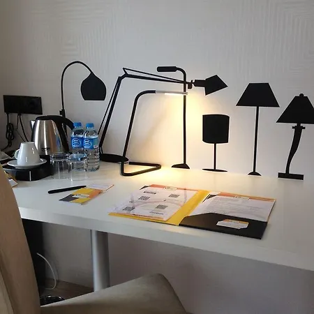 Tempo Airport Hotel